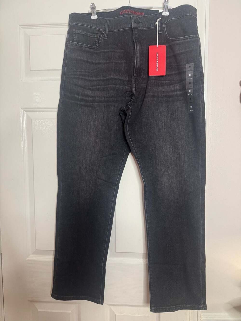 Lucky Brand 410 Athletic Straight Luxemere Cashmere Blend Jeans 38x32
